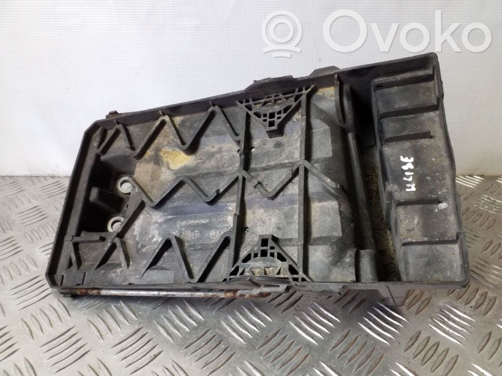 Fiat Ulysse Akumuliatoriaus tvirtinimo padas 