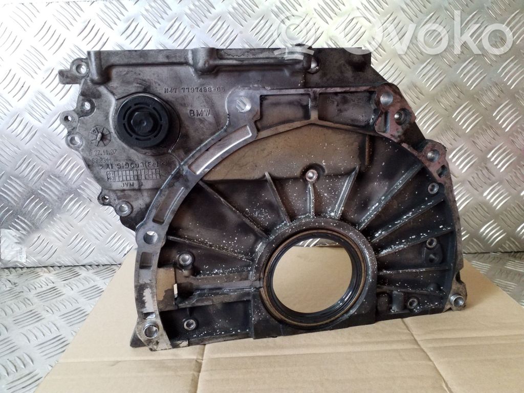 BMW 1 E81 E87 Timing chain cover 