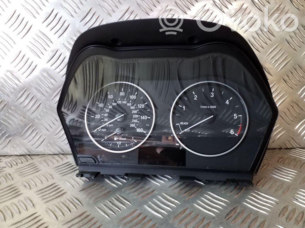 BMW 1 F20 F21 Speedometer (instrument cluster) 