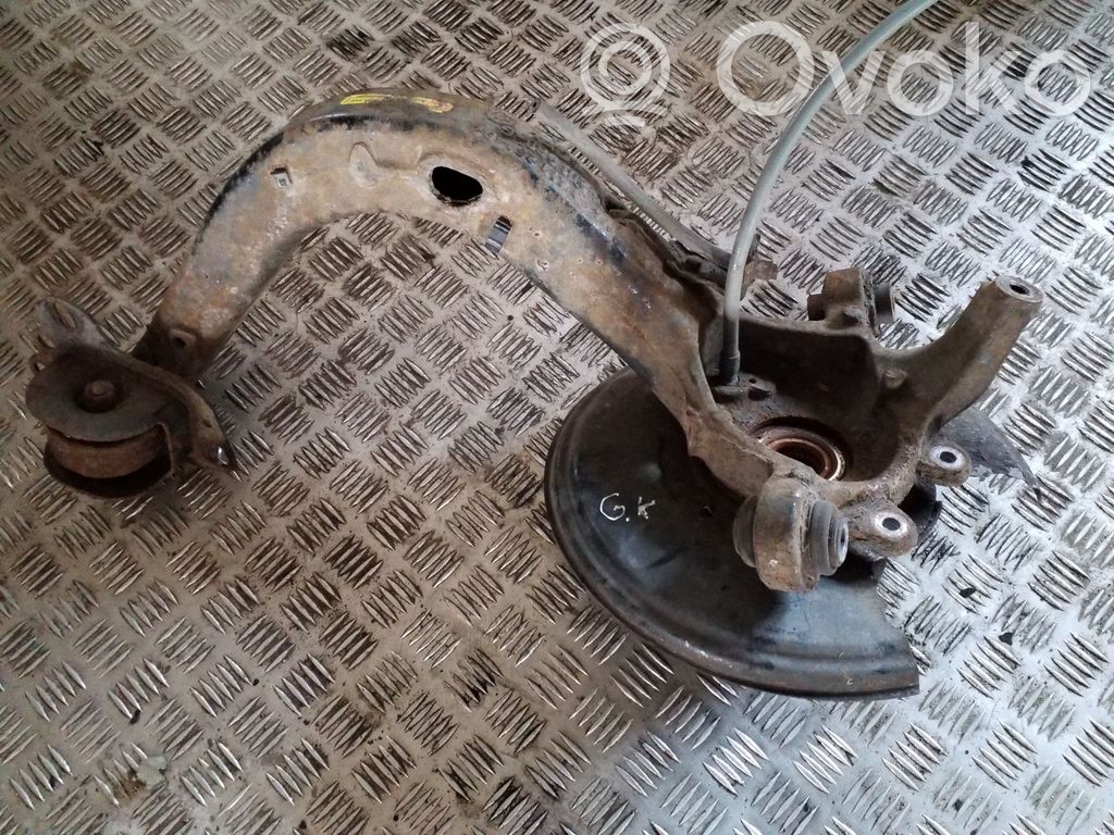 BMW X3 E83 Aizmugurē riteņa rumbas vārpstas šarnīrs (stupica, capfa) 