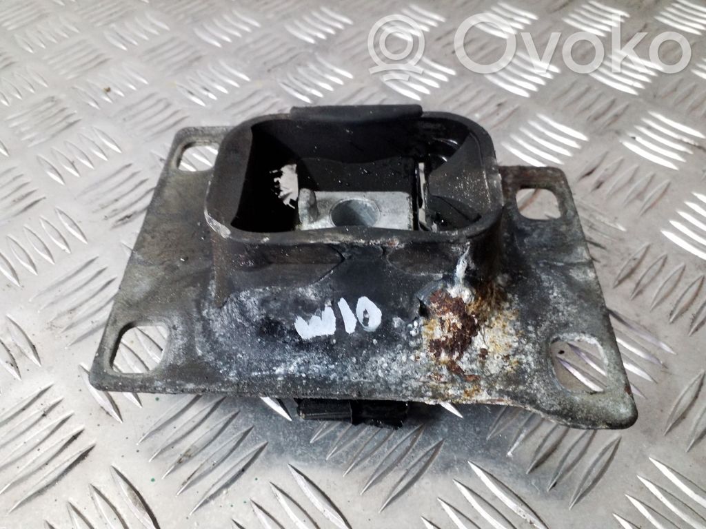 Ford Focus Gearbox mount 