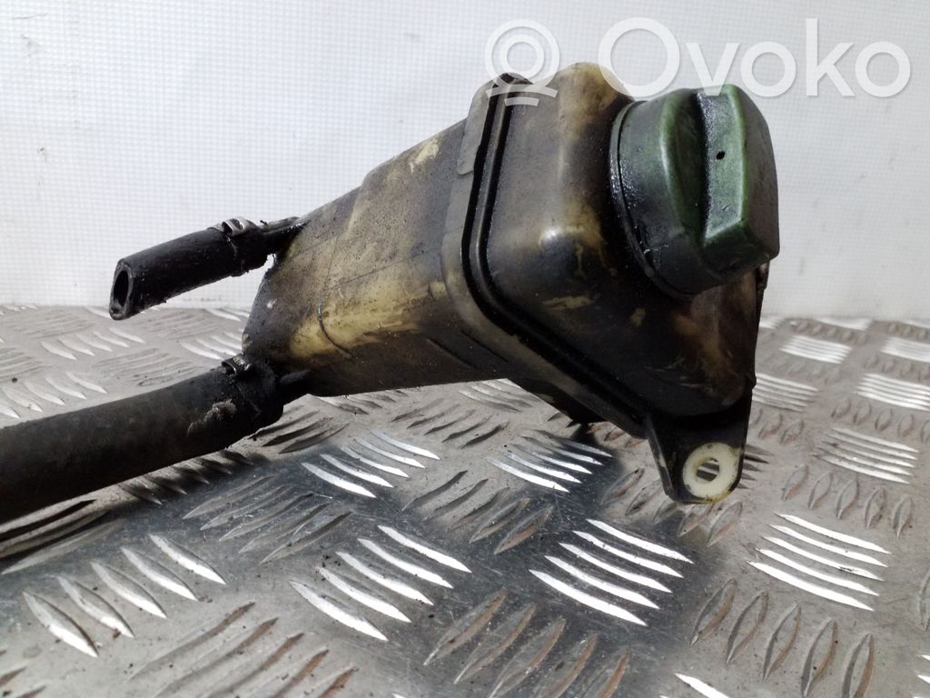 Audi A6 S6 C4 4A Ohjaustehostimen nestesäiliö 