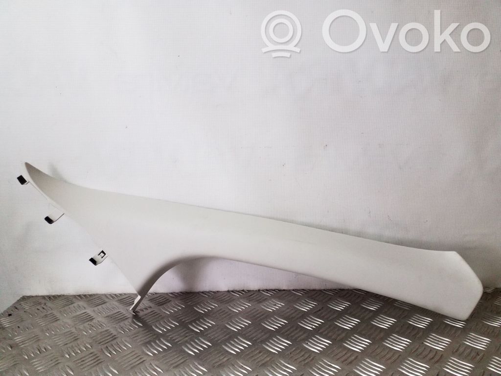 Ford Focus (A) pillar trim 