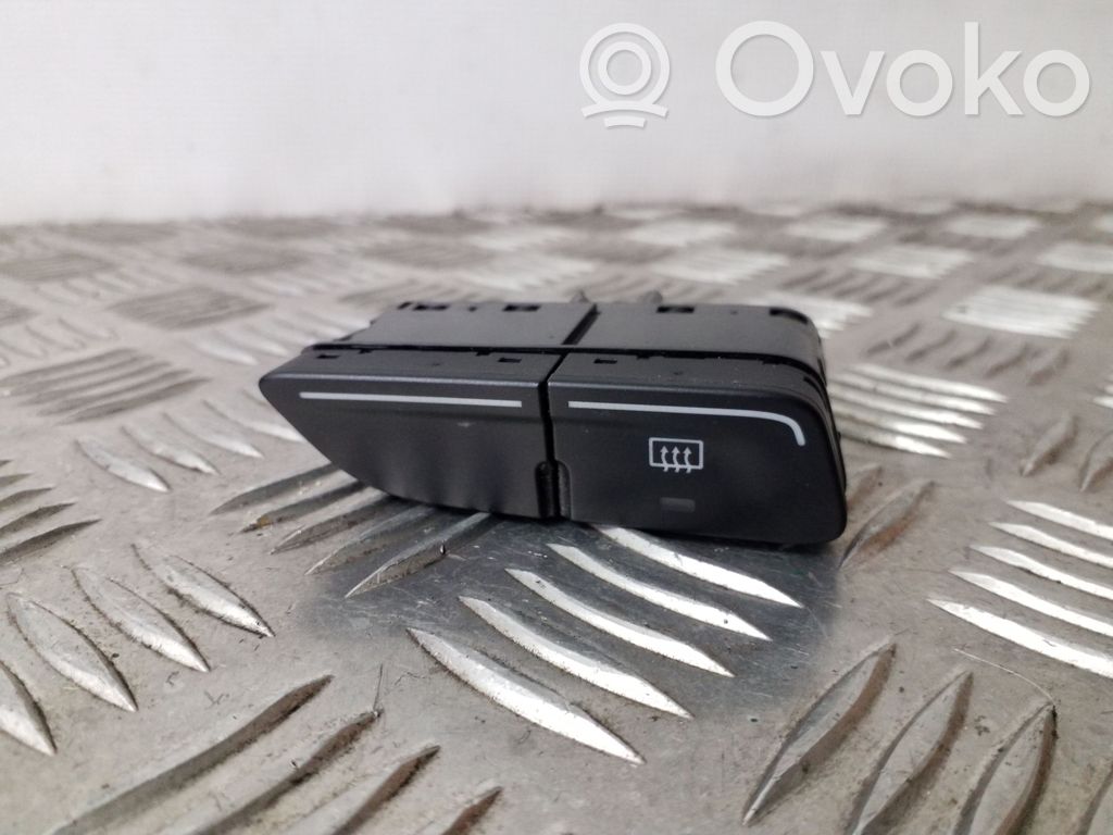 Ford Focus Windscreen/window heater switch 