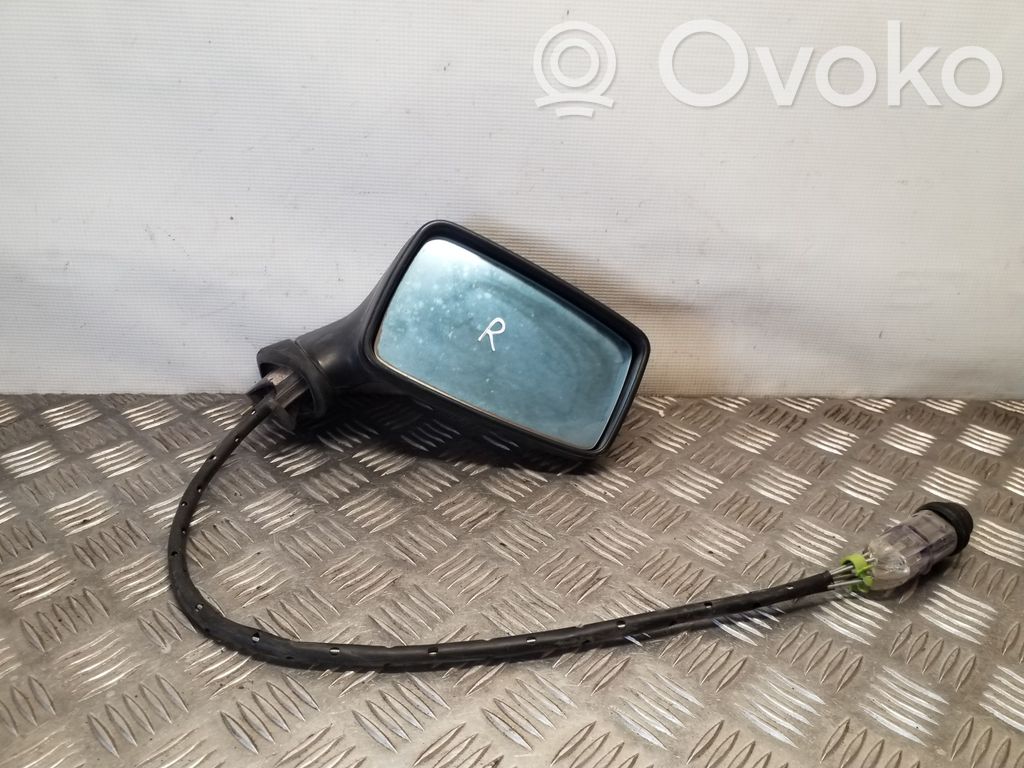 Audi 80 90 S2 B4 Espejo lateral manual 