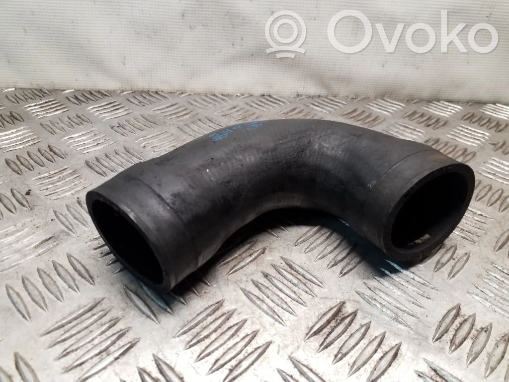 Volkswagen PASSAT B5 Intercooler hose/pipe 