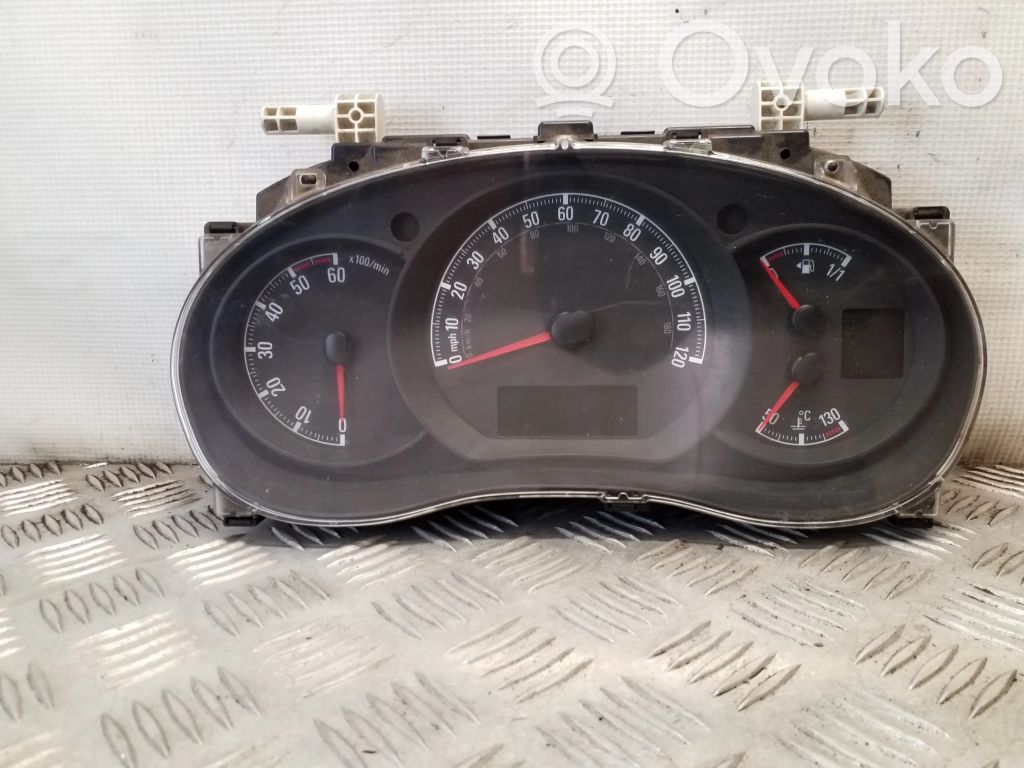 Opel Movano B Speedometer (instrument cluster) 