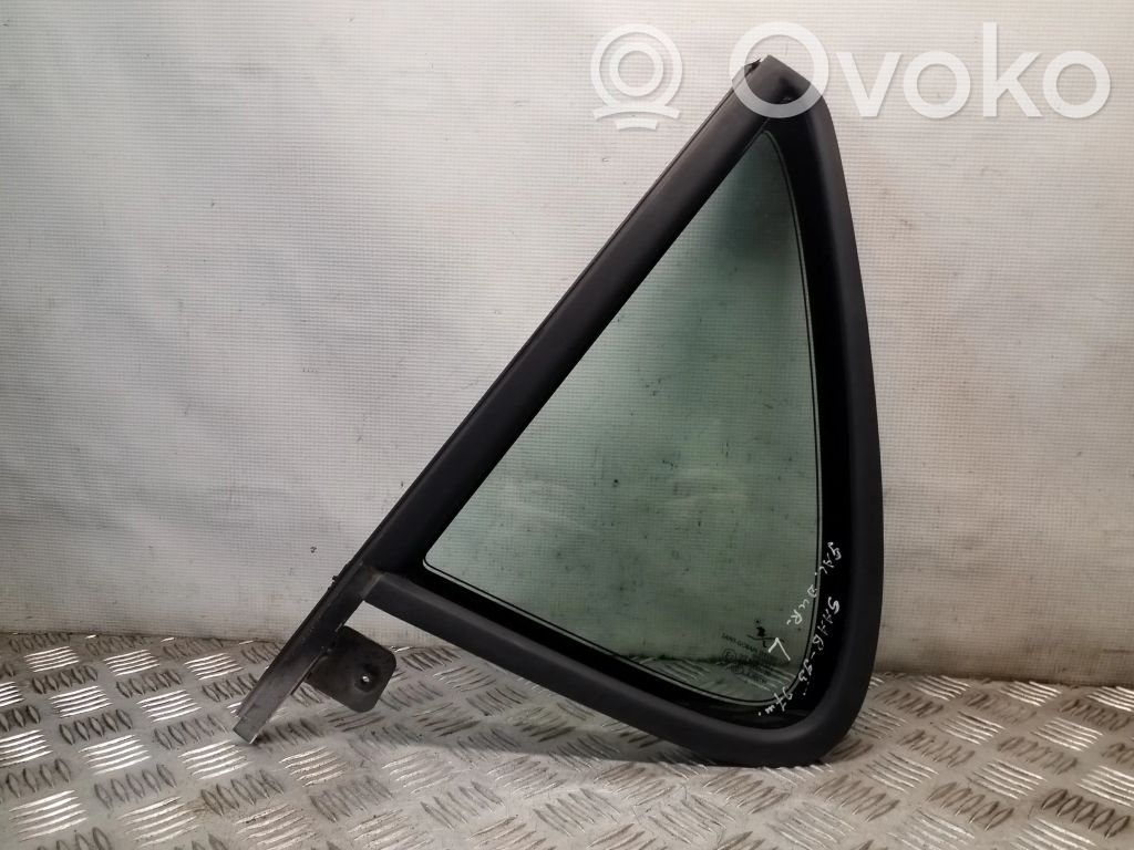 Saab 9-5 Ventanilla de ventilación de la puerta trasera 