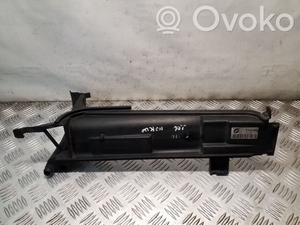 BMW 3 E46 Radiator mount bracket 