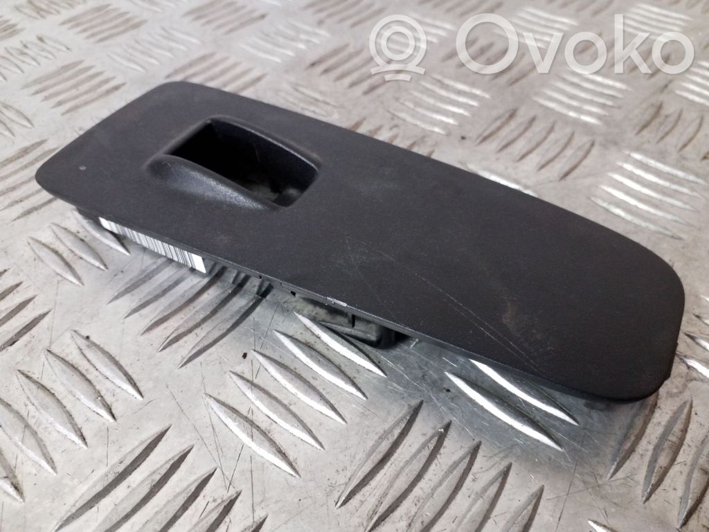 Peugeot Boxer Front door window switch trim 
