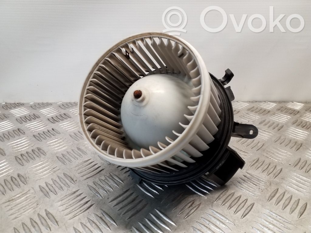 Peugeot Boxer Mazā radiatora ventilators 
