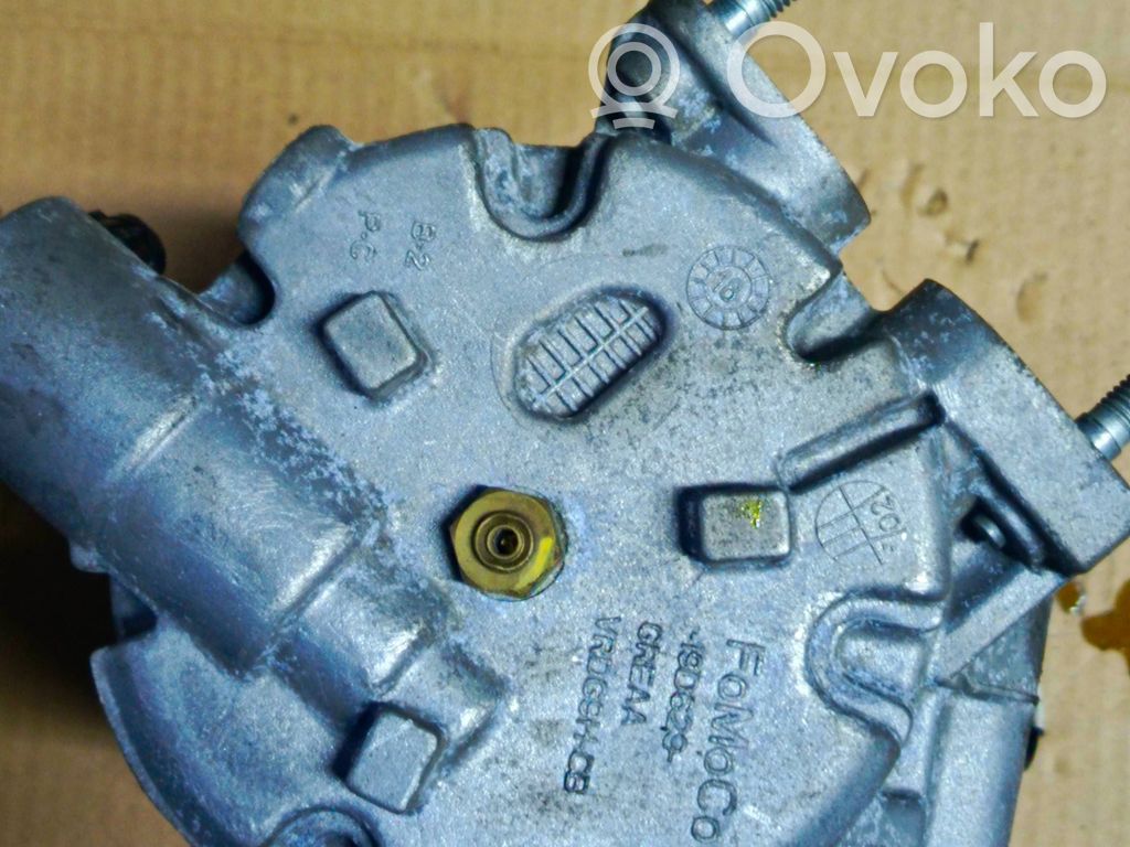 Ford Mondeo MK V Oro kondicionieriaus kompresorius (siurblys) 