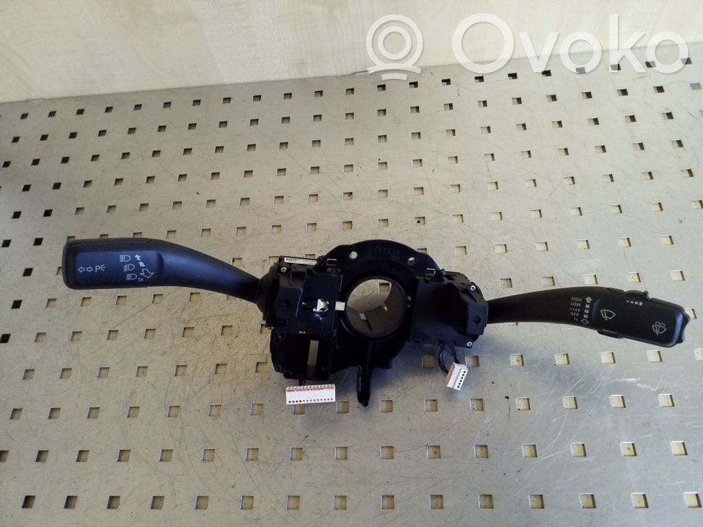 Audi A4 S4 B8 8K Commodo, commande essuie-glace/phare 