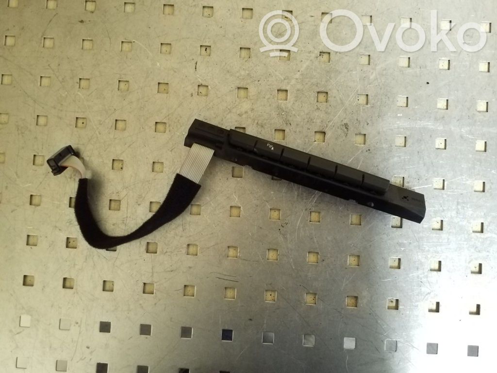 Other switches/knobs/shifts   61316962605