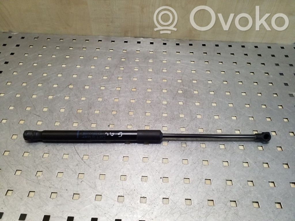 Renault Kadjar Tailgate/trunk strut/damper 
