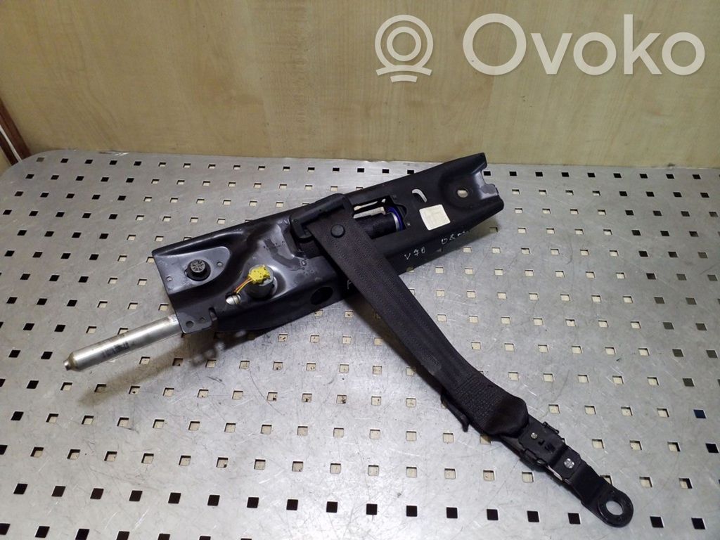 Volvo V70 Cinturón delantero 