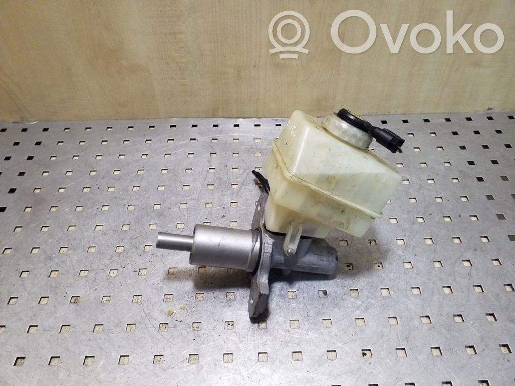 BMW X3 E83 Master brake cylinder 