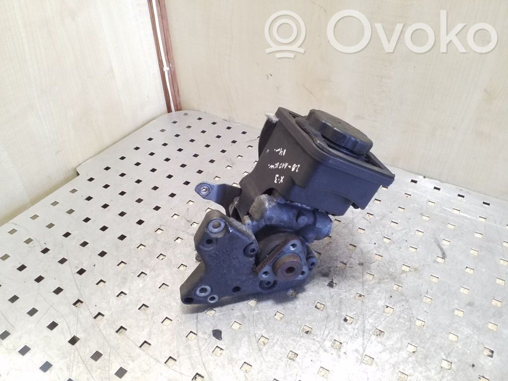 BMW X3 E83 Power steering pump 