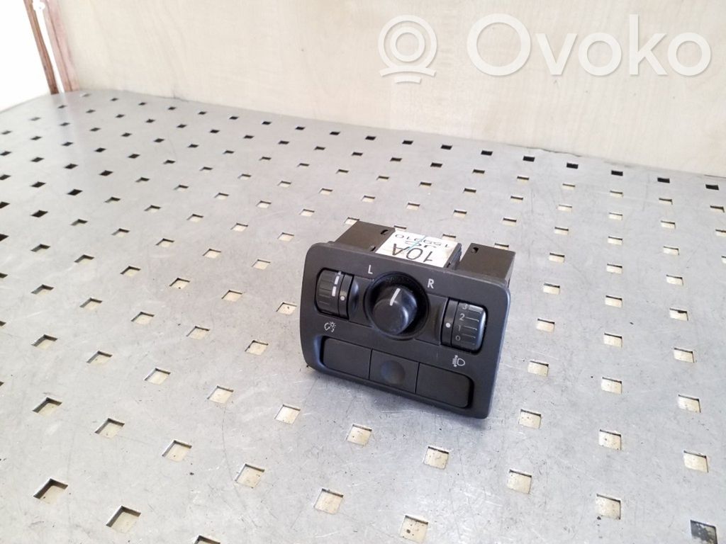 Subaru Legacy Wing mirror switch 