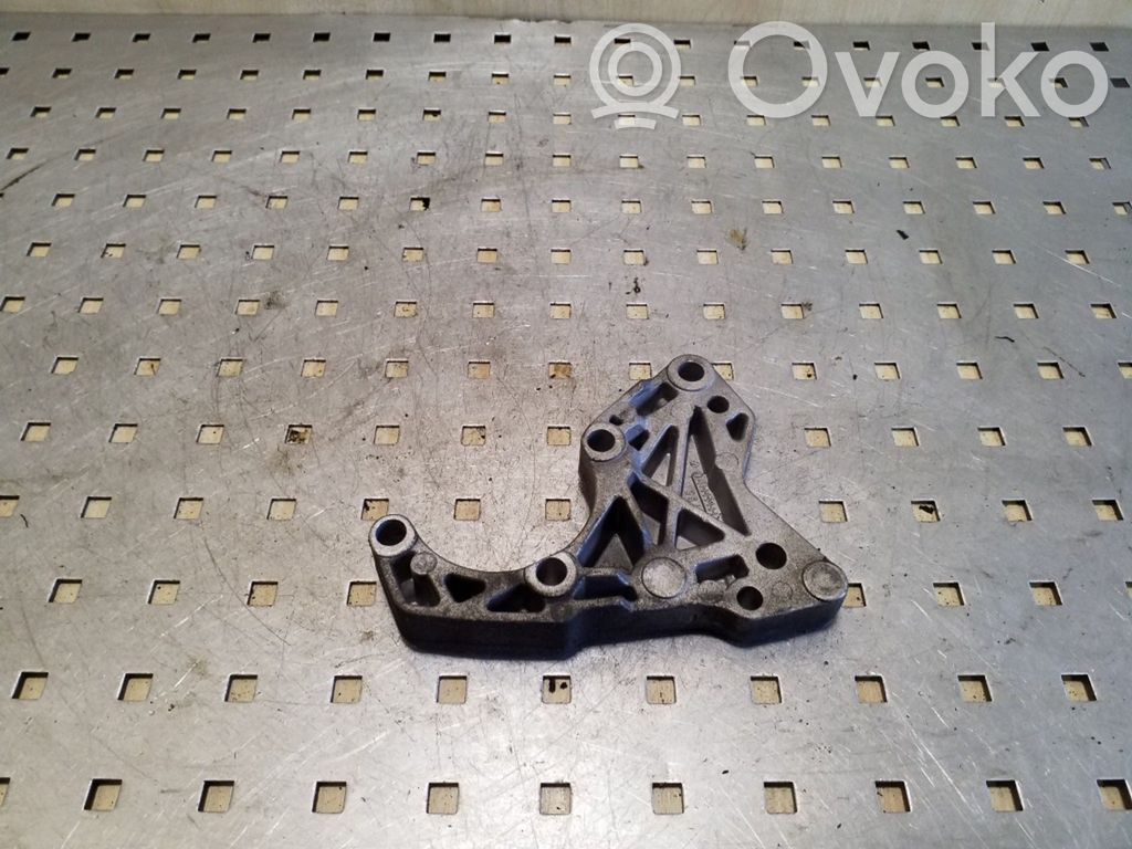 BMW 3 E46 Power steering pump mounting bracket 