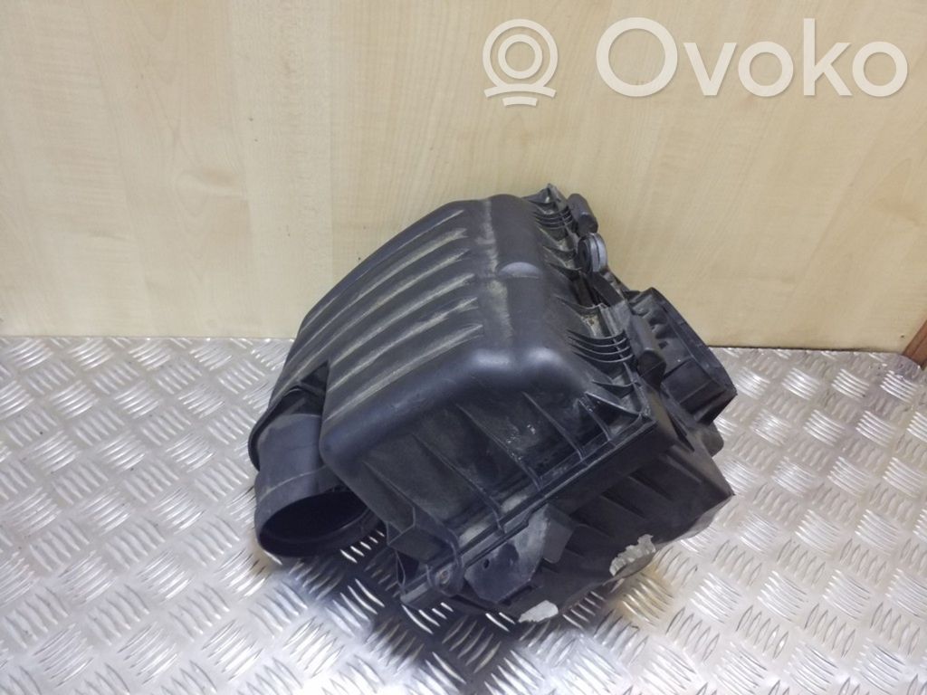 Seat Alhambra (Mk1) Air filter box 