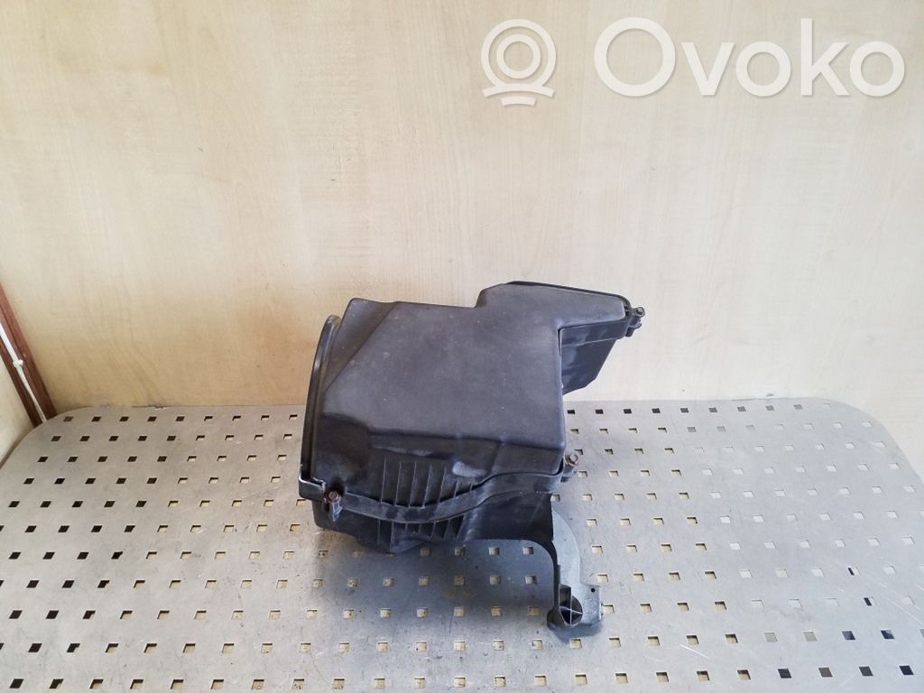 Air filter box   7M519600BF,7689550204