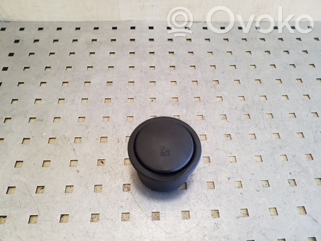 Ford Focus Ashtray (rear) 