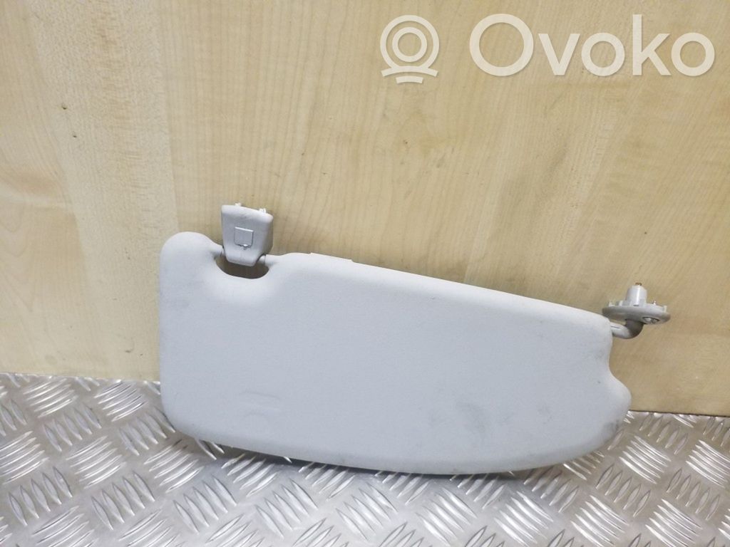 Ford Focus Skydelis nuo saulės 