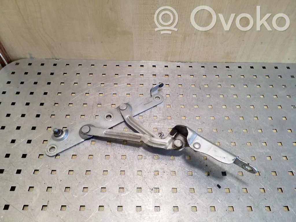 Volvo S80 Tailgate/trunk/boot hinge 