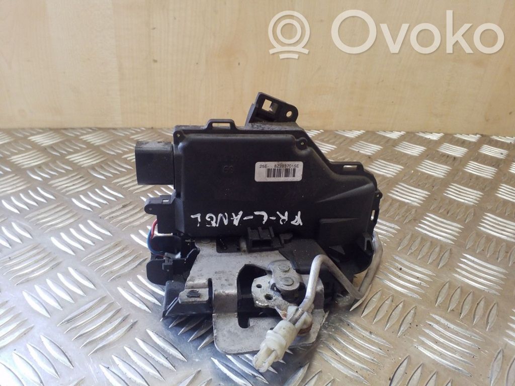 Audi A2 Front door lock 