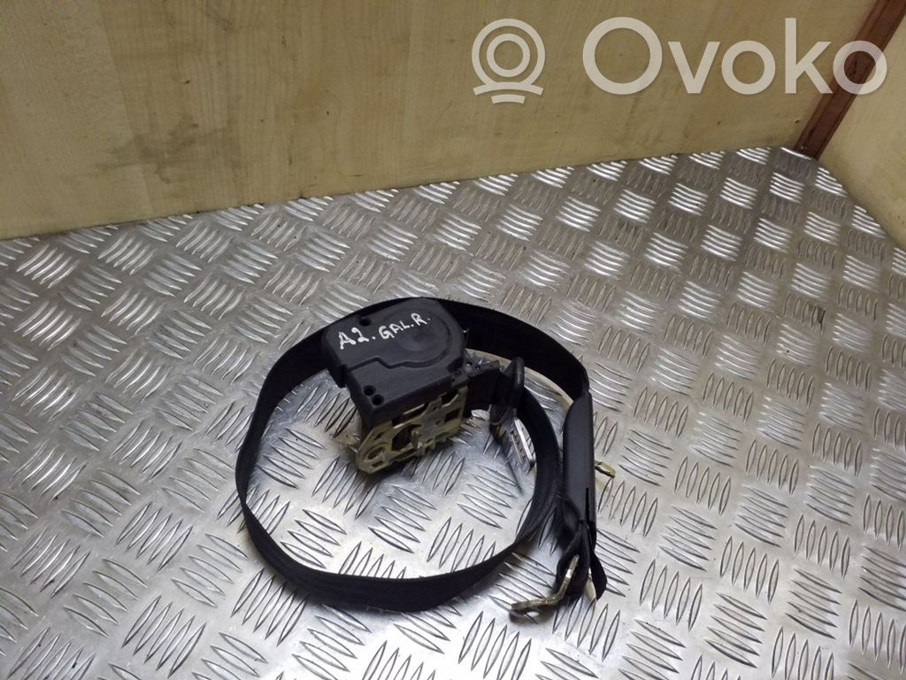 Cinturón trasero   8Z0857806