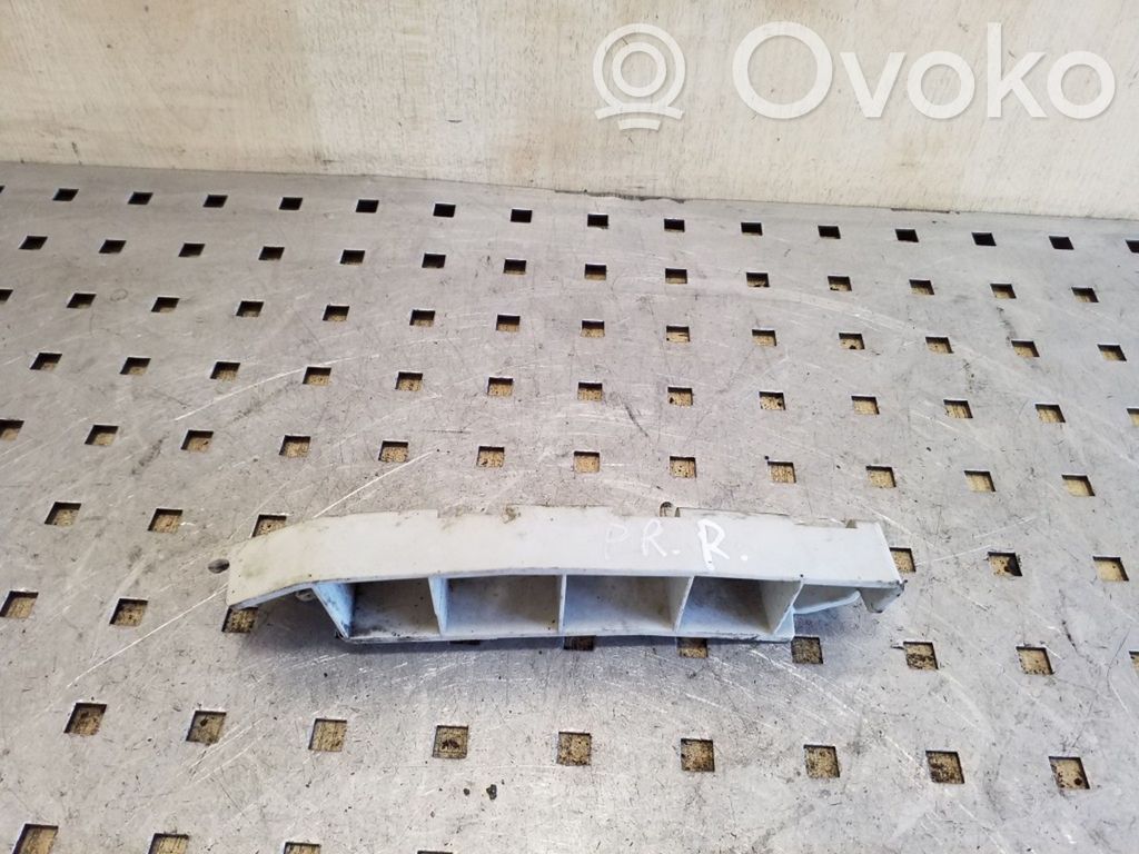 Ford Focus Front bumper mounting bracket 