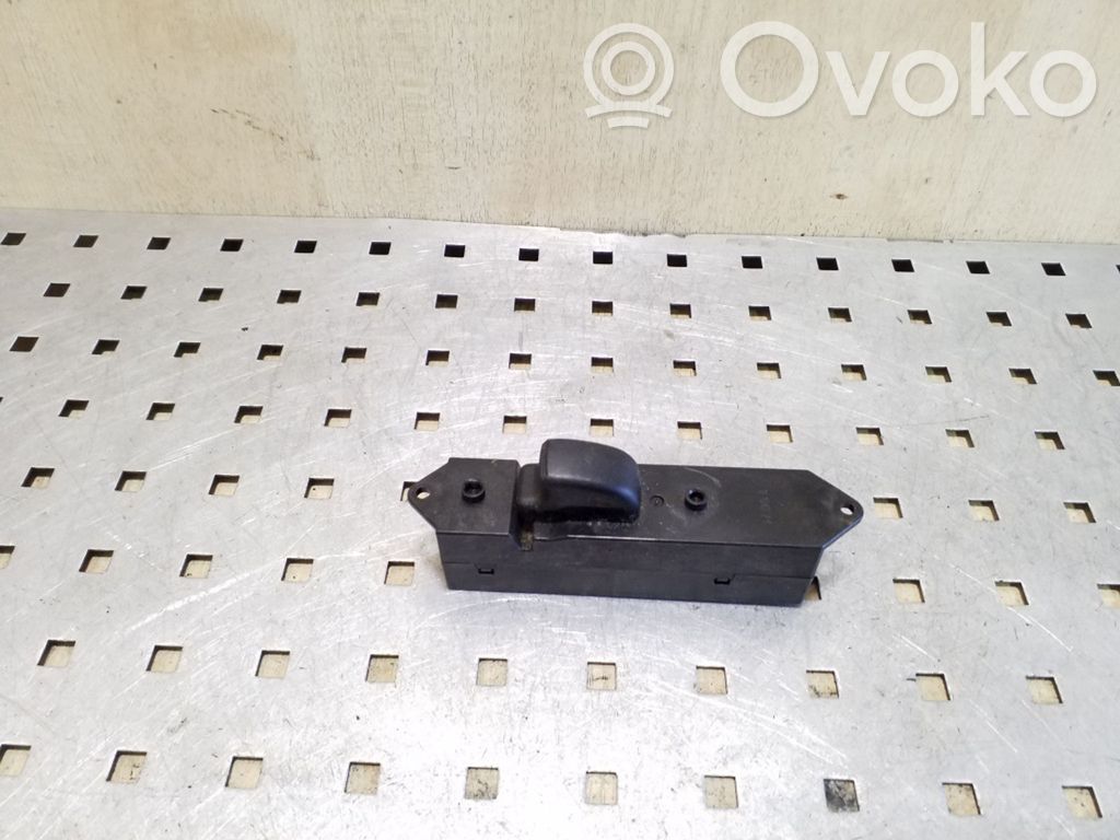 Mitsubishi Pajero Sport I Electric window control switch 