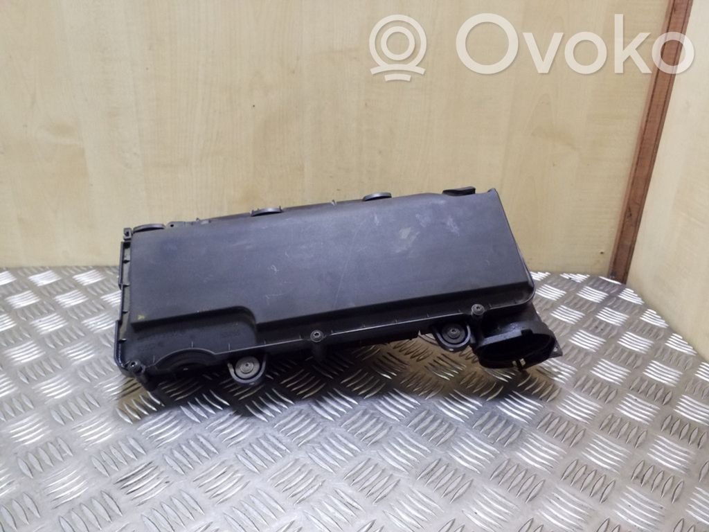 Ford Fusion Air filter box 