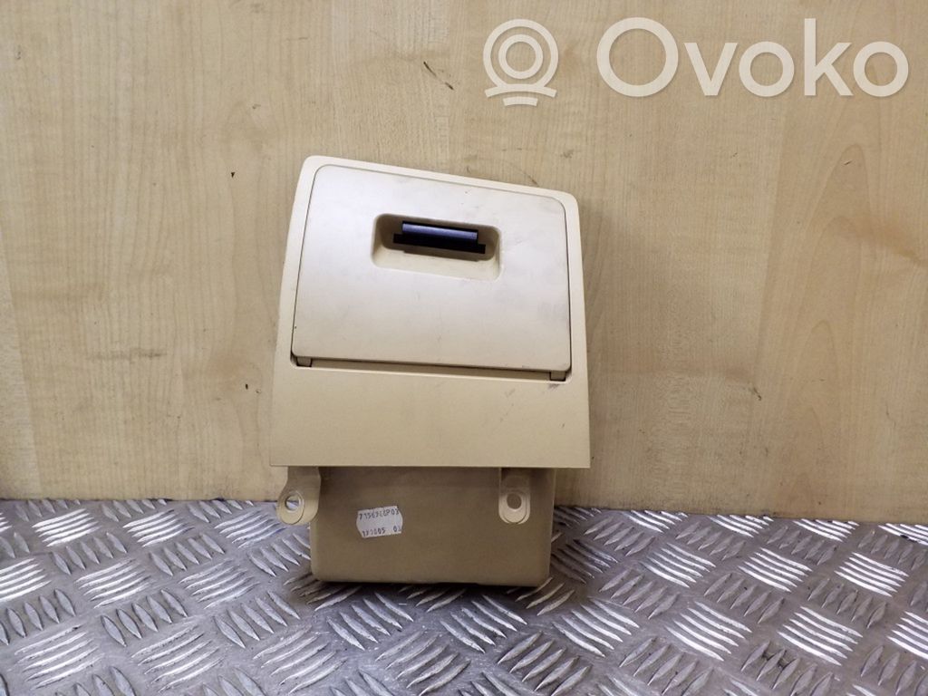 BMW 5 E60 E61 Glove box 