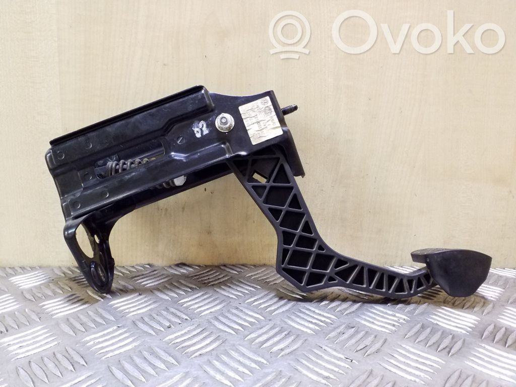 Volkswagen Golf IV Kytkinpoljin 