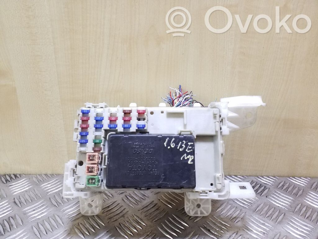 Toyota Corolla E120 E130 Fuse module 