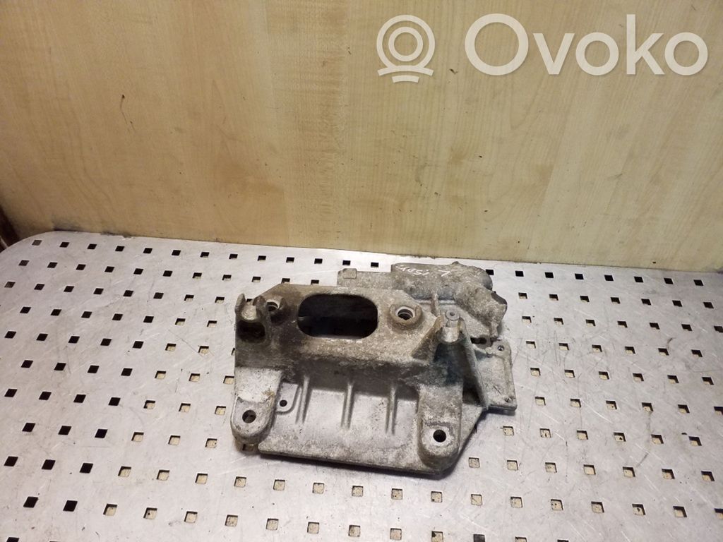 Nissan Note (E11) Support, suspension du moteur 