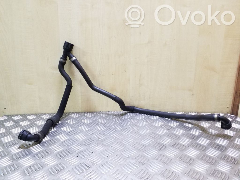 BMW X5 E70 Engine coolant pipe/hose 