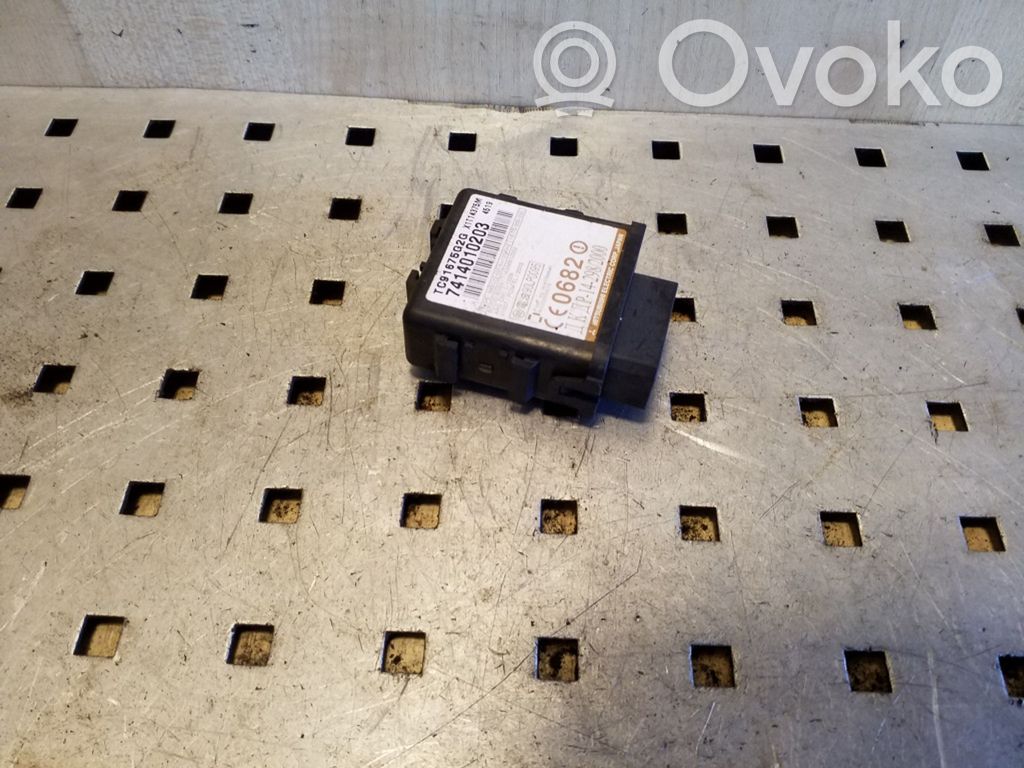 Mazda Premacy Immobilizer control unit/module 