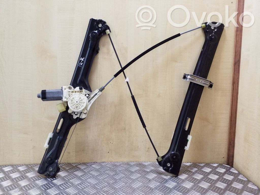 BMW X5 E70 Front door window regulator with motor 