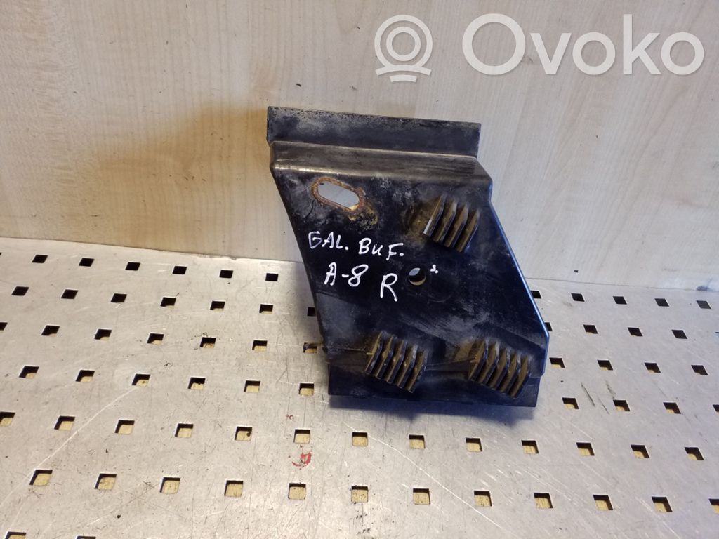 Audi A8 S8 D2 4D Galinis laikiklis bamperio 