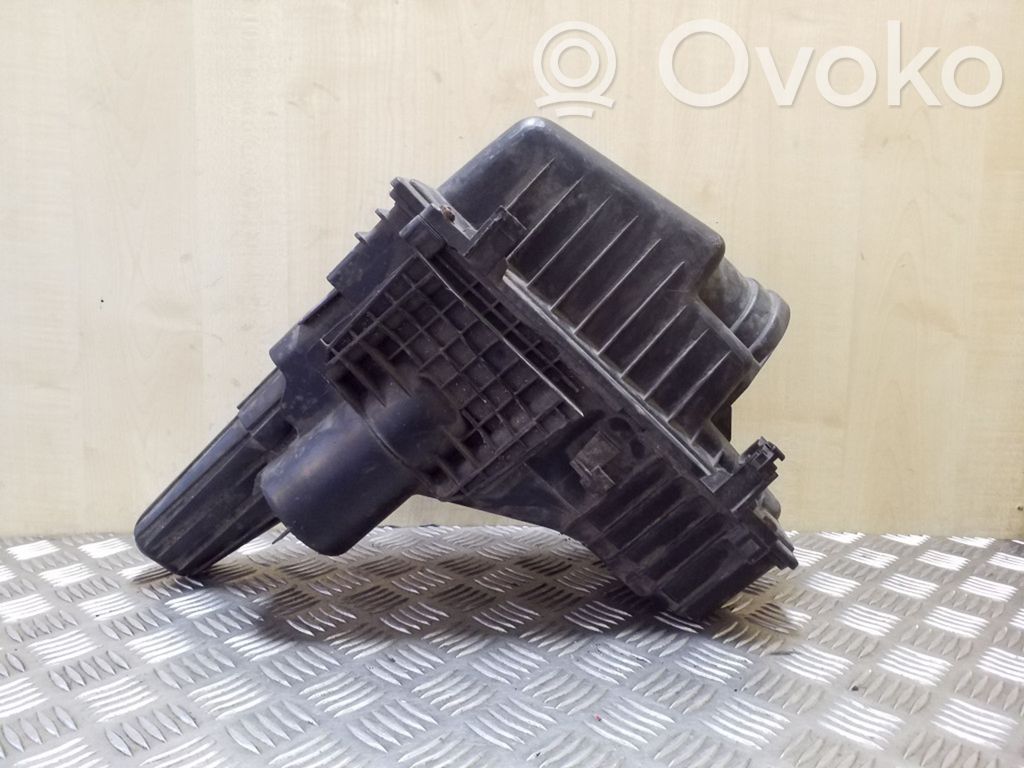 Citroen C5 Air filter box 