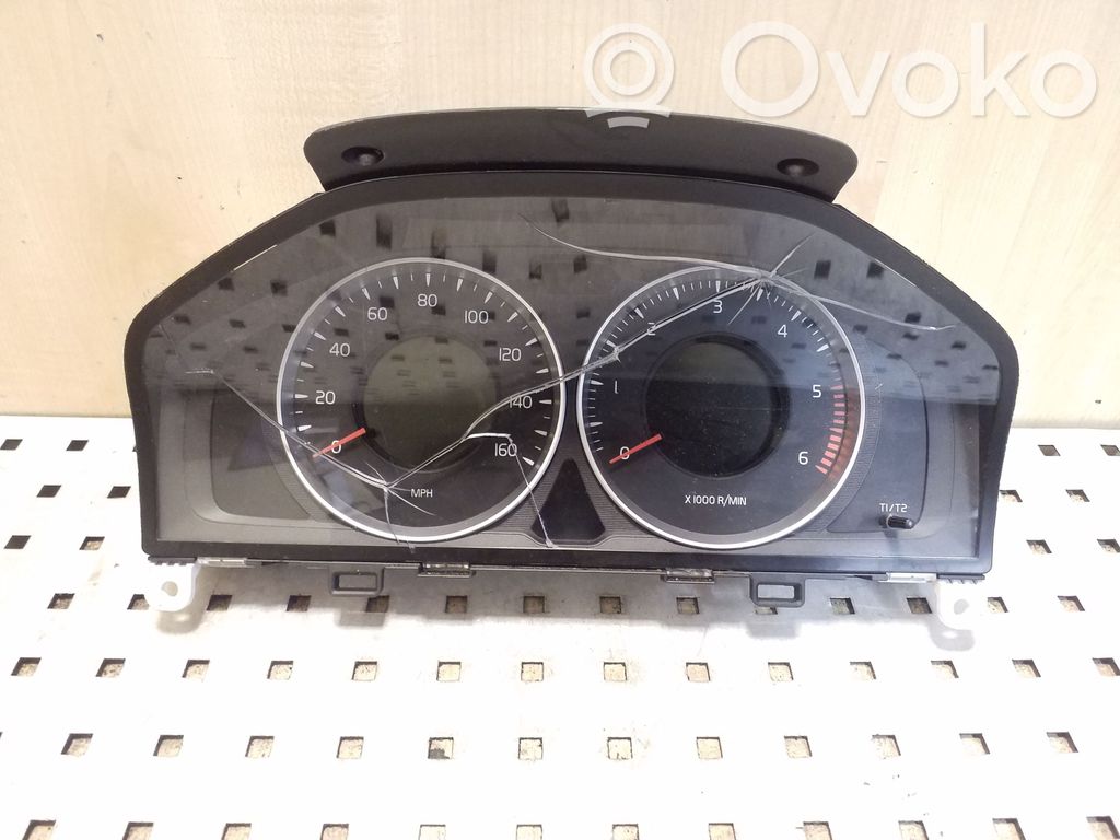 Volvo XC60 Speedometer (instrument cluster) 