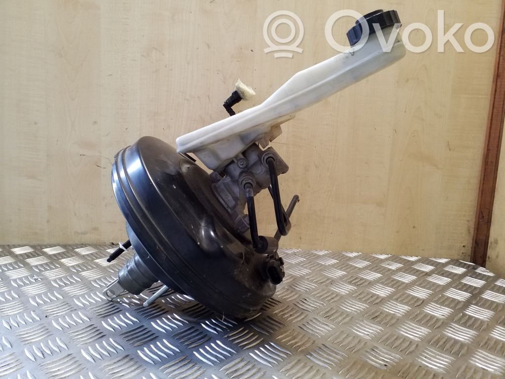 Ford Focus Brake booster 