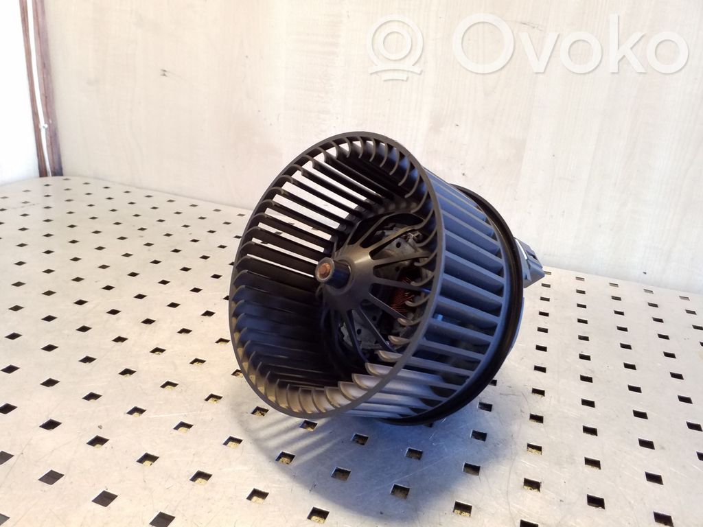 Ford Focus Ventilator aerotermă 