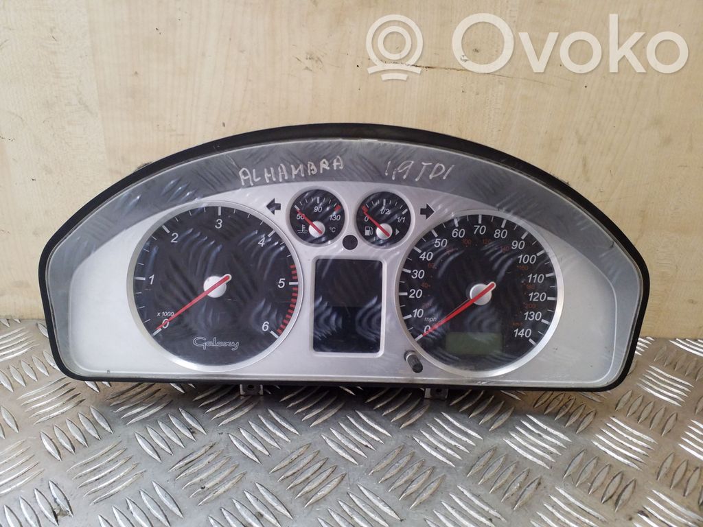 Seat Alhambra (Mk1) Spidometrs (instrumentu panelī) 