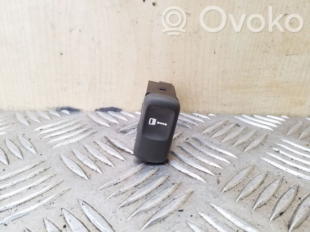 Volvo S40, V40 Central locking switch button 