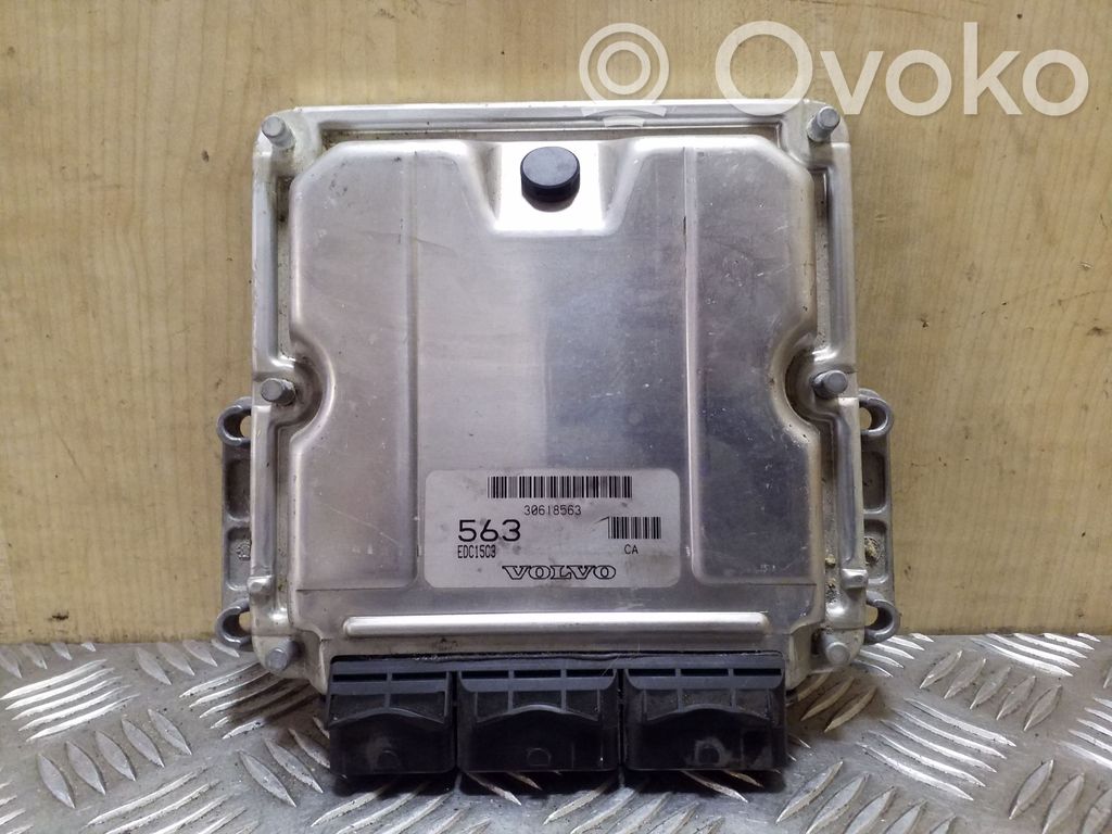 Volvo S40, V40 Engine control unit/module 