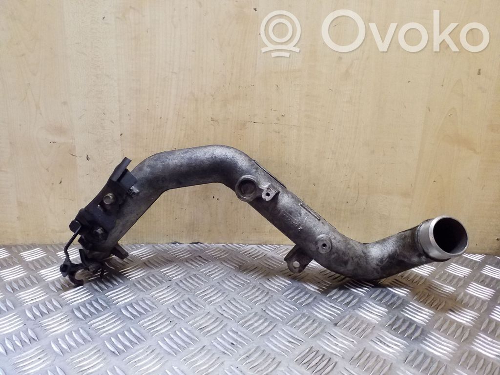 Intercooler hose/pipe